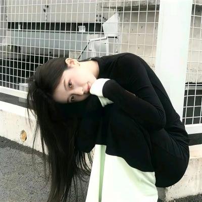 贺先生又在哄他的白月光了